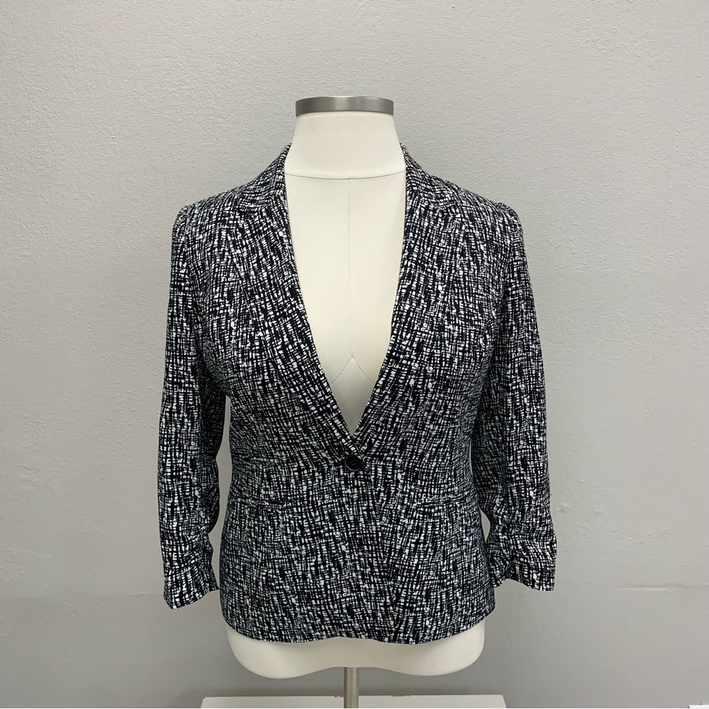 Nine West Woman’s Blazer. Size 12